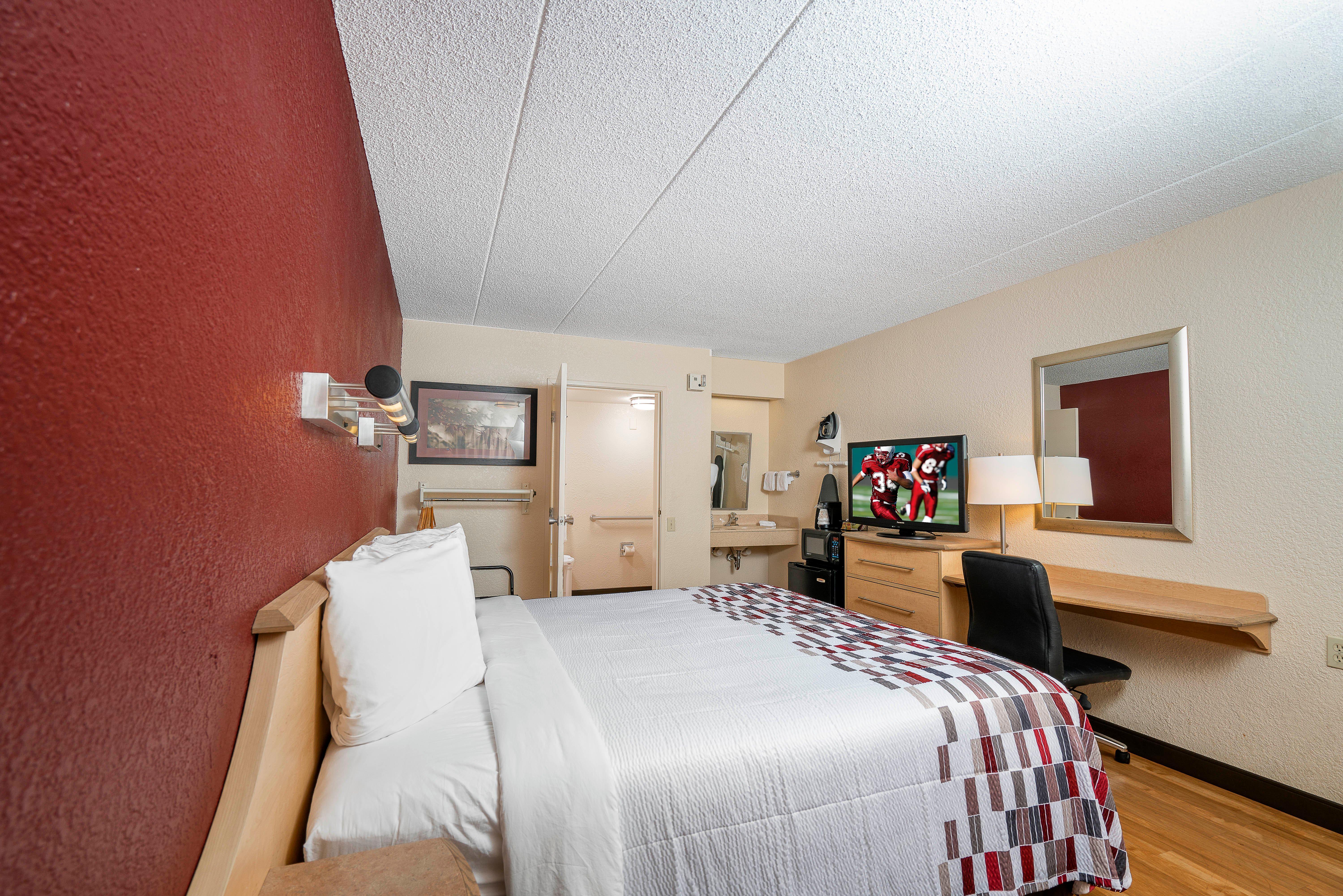 לנגהורן Red Roof Inn Philadelphia - Oxford Valley מראה חיצוני תמונה
