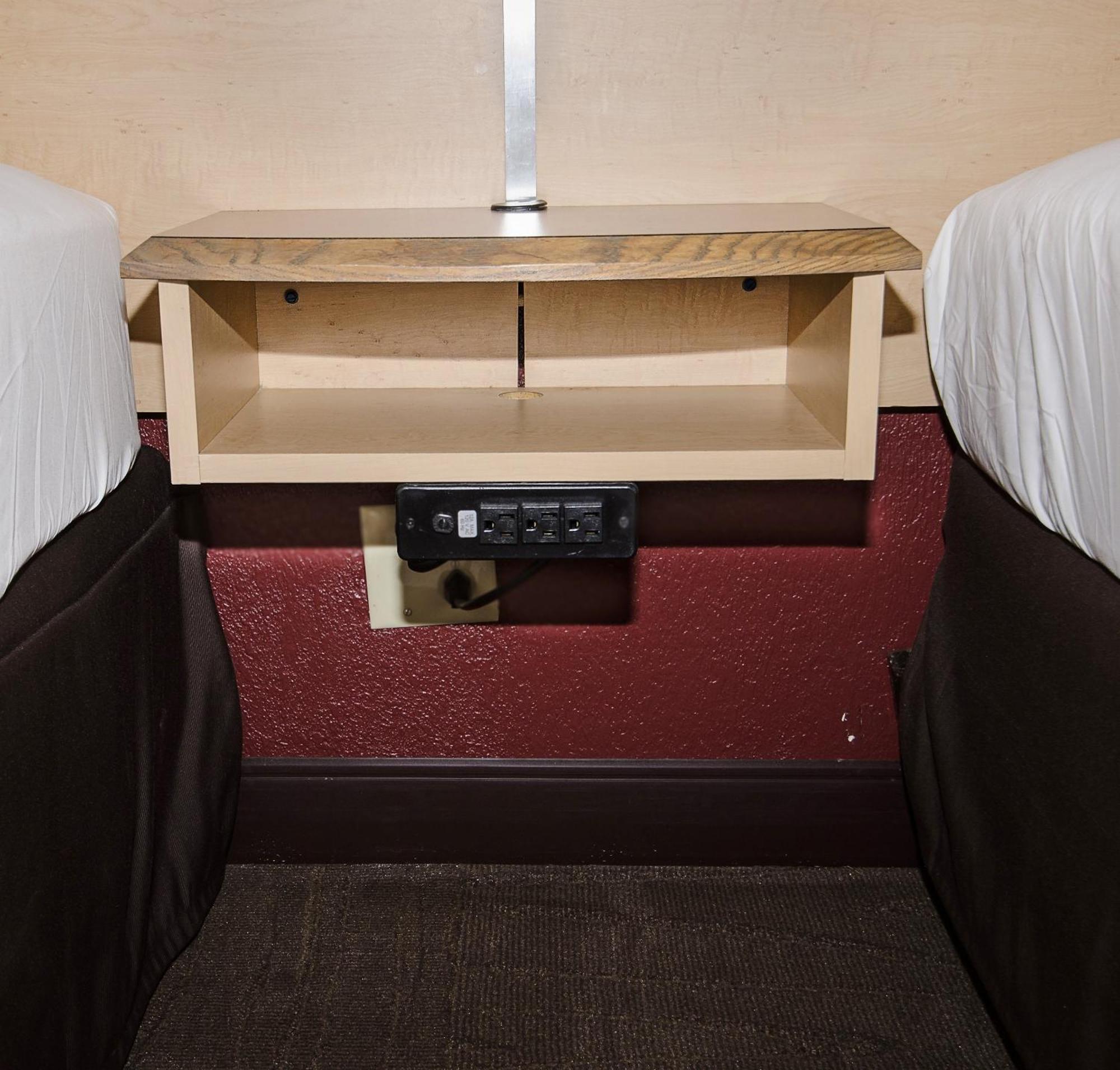לנגהורן Red Roof Inn Philadelphia - Oxford Valley מראה חיצוני תמונה