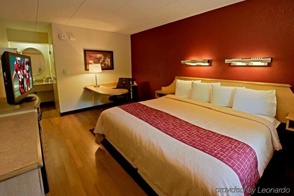 לנגהורן Red Roof Inn Philadelphia - Oxford Valley מראה חיצוני תמונה